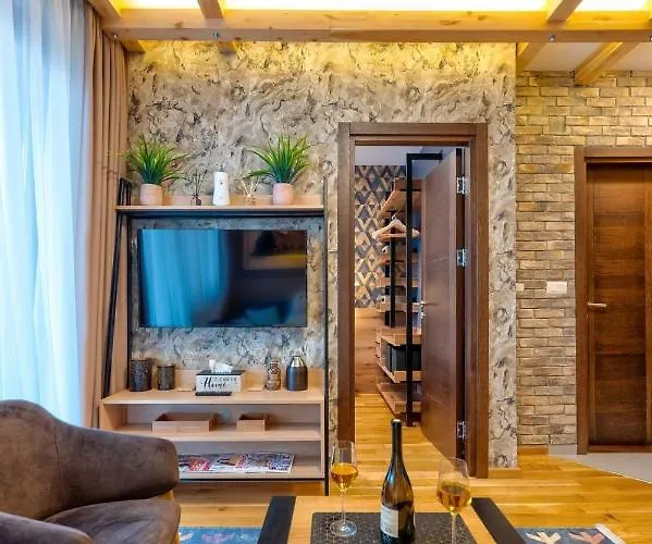 Zlatiborsko Gnezdo - Titova